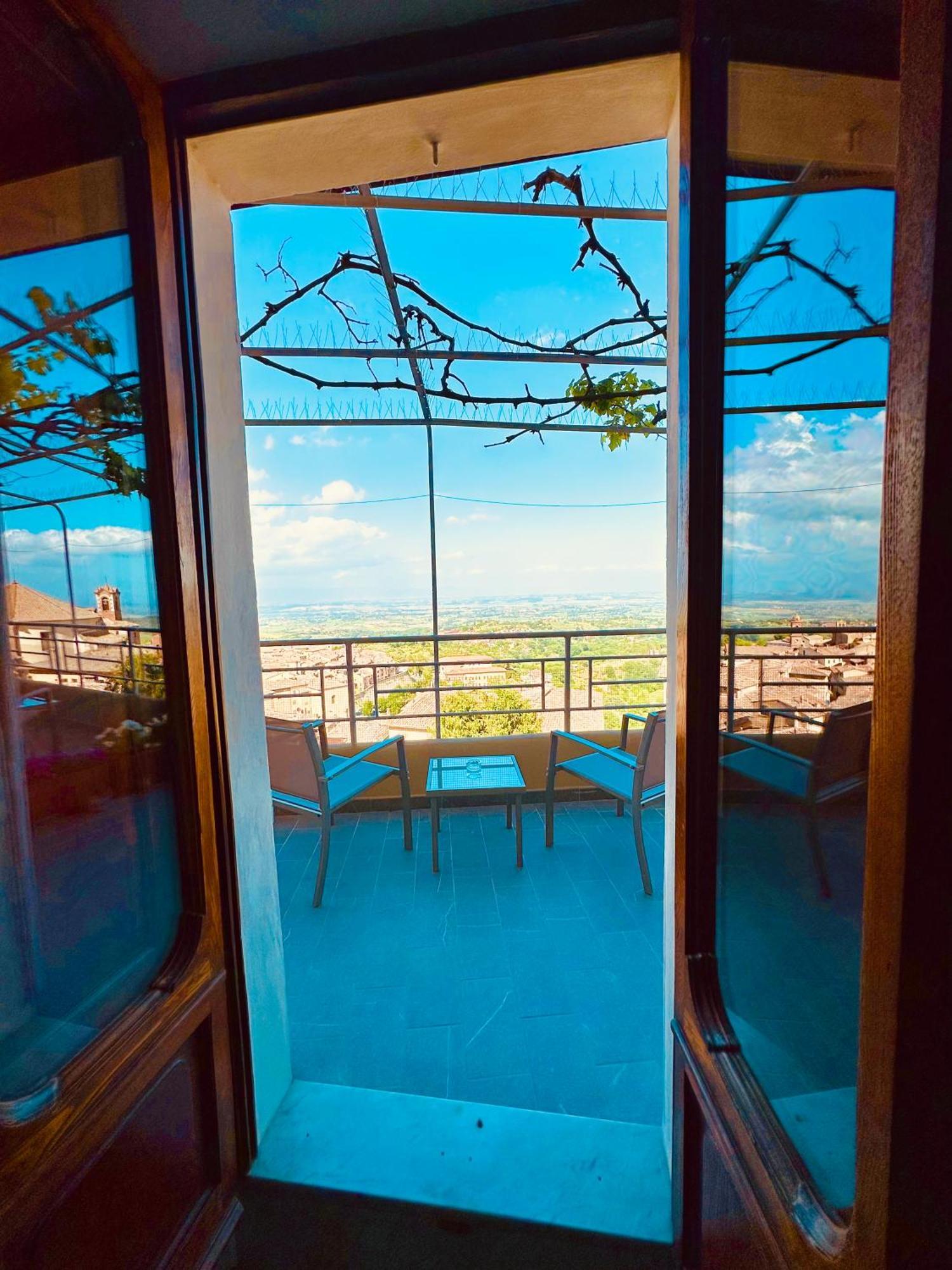 Centro Montepulciano Rooms ภายนอก รูปภาพ