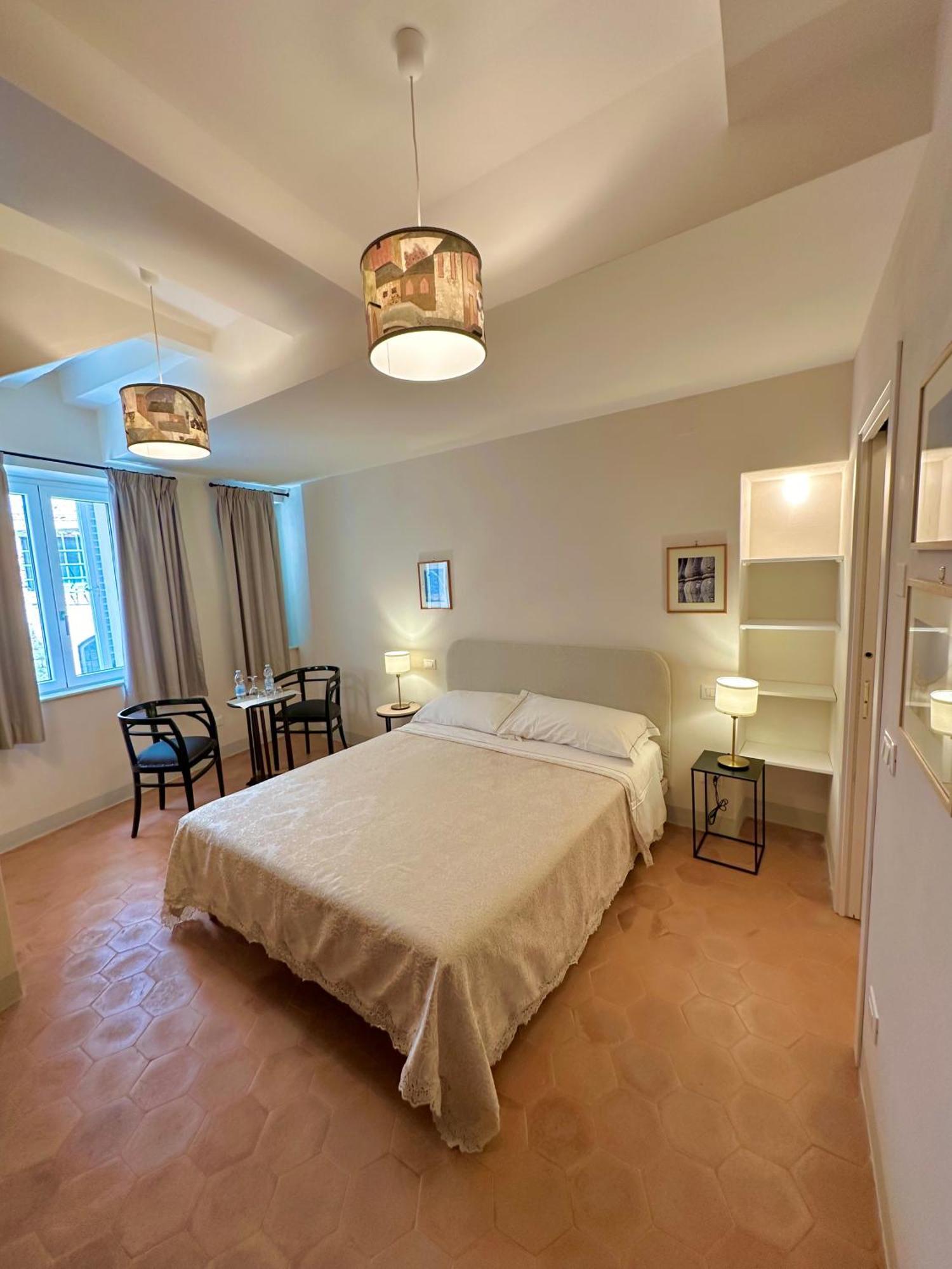 Centro Montepulciano Rooms ภายนอก รูปภาพ