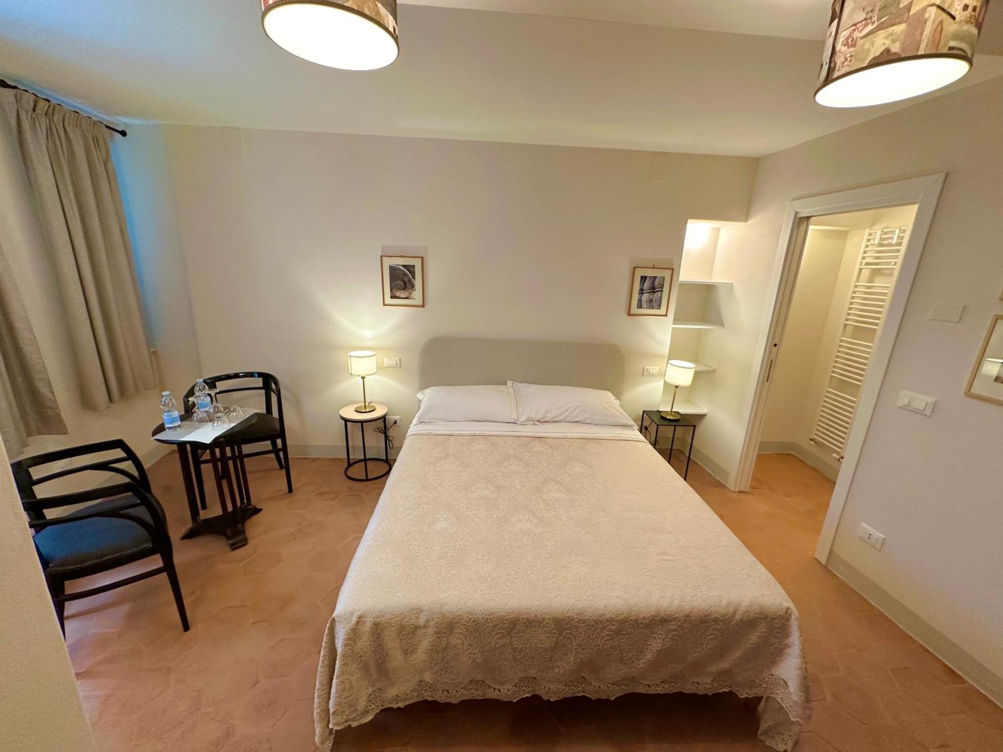 Centro Montepulciano Rooms ภายนอก รูปภาพ
